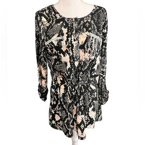 Reptile Print Shirt Size 8 Waist Ties